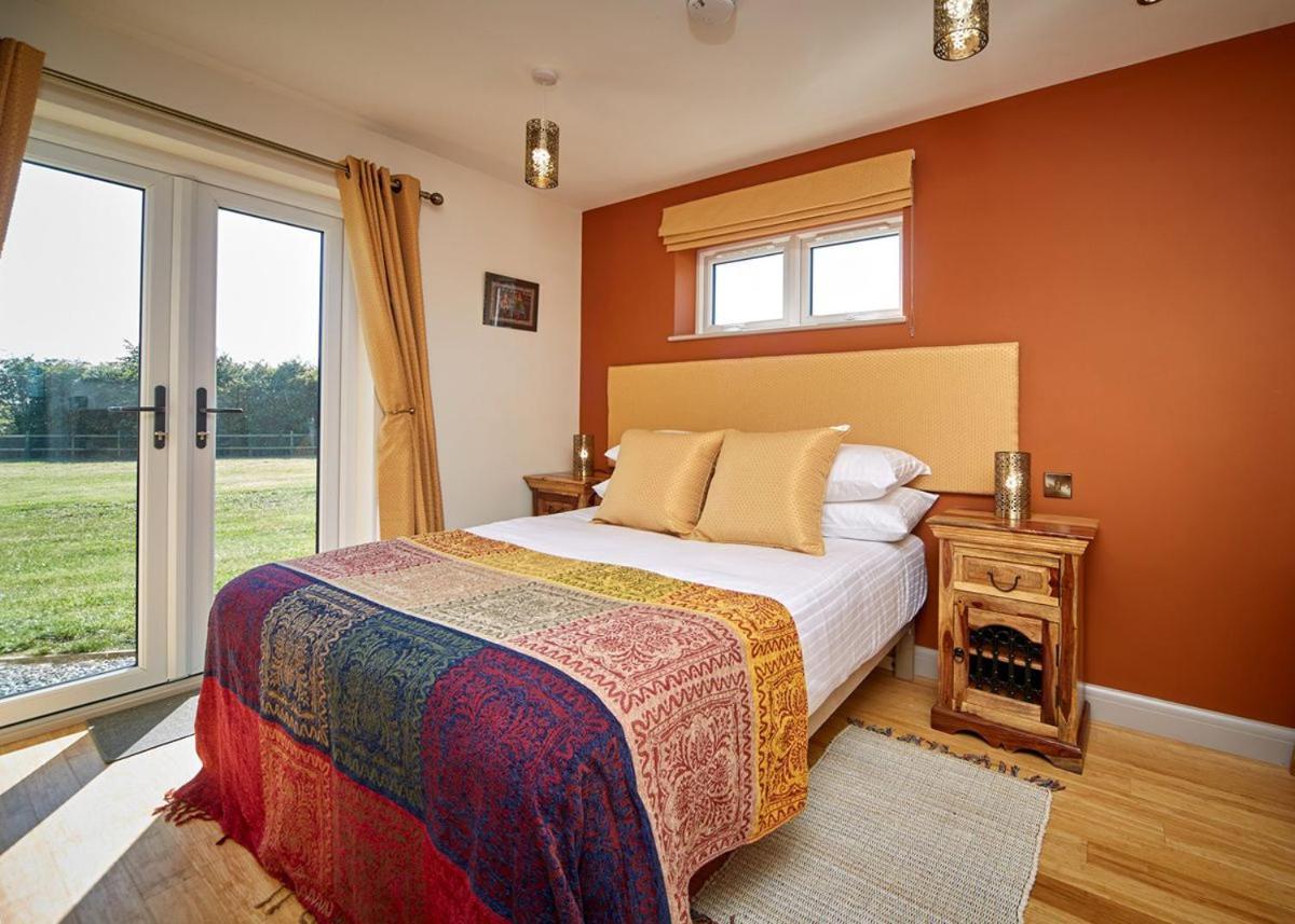 North Star Sanctum Hotel Garton Kültér fotó